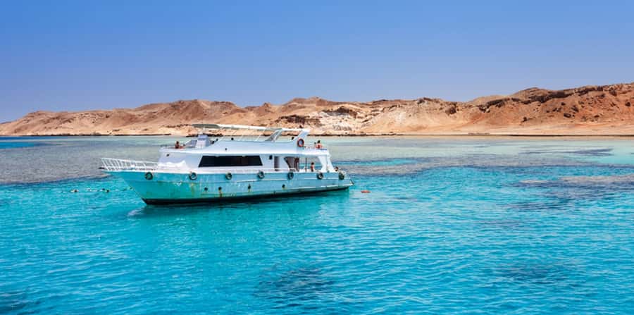 Sharm El Sheikh: Glass Bottom Boat Tour & Private Transfer - Private transfer from your hotel, and why the 20-minute drive matters