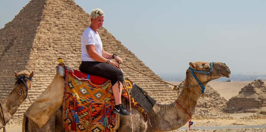 Sharm El Sheikh: Great Pyramids, Sphinx, Museum Tour by Bus - Khan al-Khalili bazaar break: shopping time that can stay fun