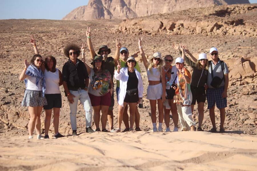 Sharm El-Sheikh: Jeep Adventure to Blue Hole, Canyon & Dahab - Dahab city shopping stop: useful if you go in with the right expectations