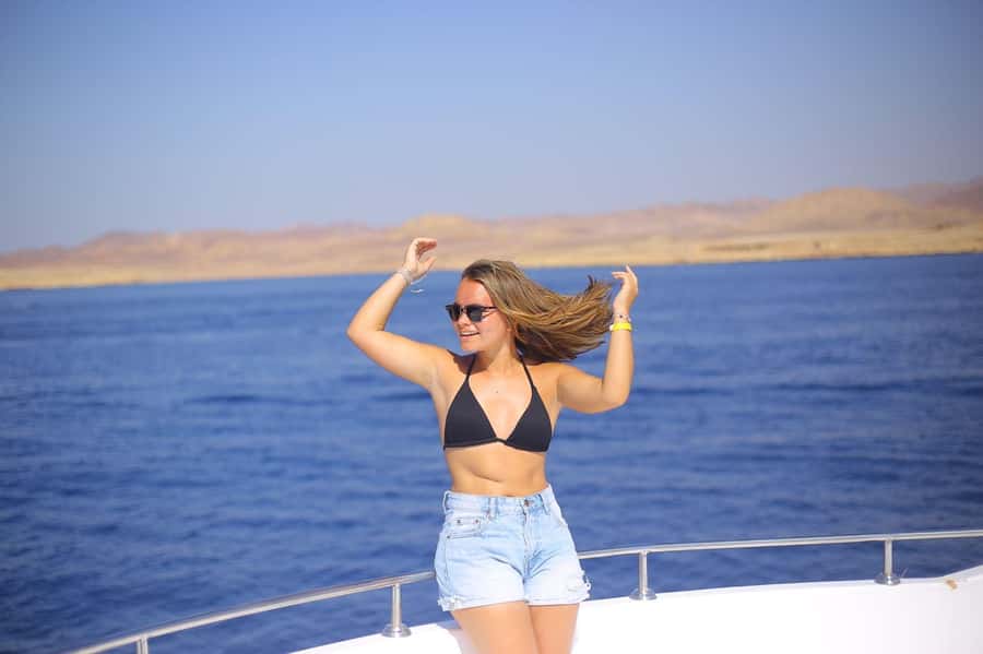 Sharm El Sheikh: Ras Mohamed Cruise with Snorkeling & Lunch - White Island in Sharm El Sheikh, a tide-dependent sand and photo break