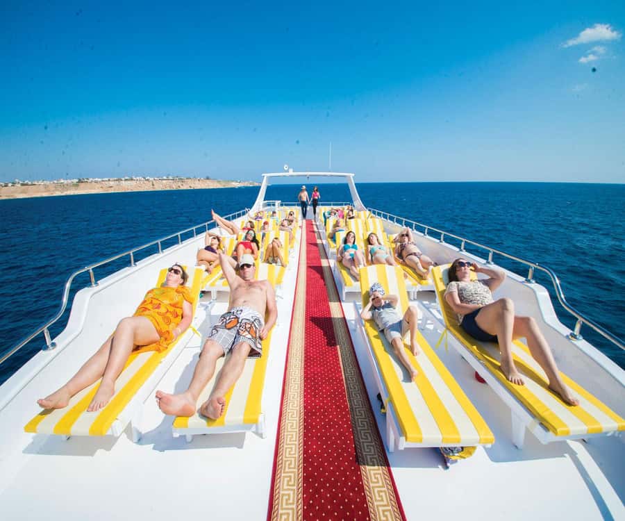 Sharm el-Sheikh: Ras Mohammed Elite VIP Cruise and BBQ Lunch - The Boat Experience: Space, Shade, and Air-Conditioned Comfort