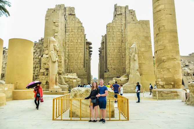 Small group Hurghada to Luxor, Valley of the Kings by Van - Valley of the Kings: reading tomb stories while the heat climbs