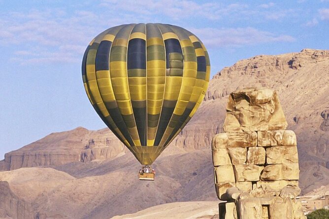 Sunrise Ballooning Luxor with Transfers Included - Hotel pickup at 5:00 am and the Nile crossing plan