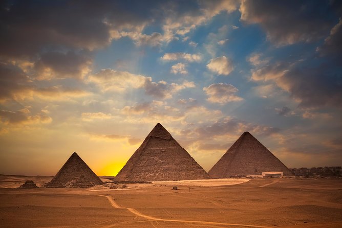 Top Day Tour To Giza Pyramids & Memphis City & Sakkara Pyramid - What You Get From the Guide, and What You Should Budget For
