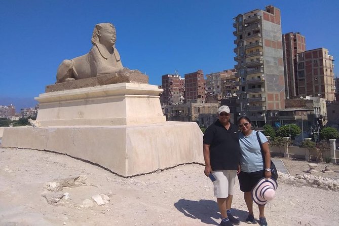 Top Rated Alexandria Day Tour from Cairo - Kom el Shoqafa Catacombs: the eerie part of the story