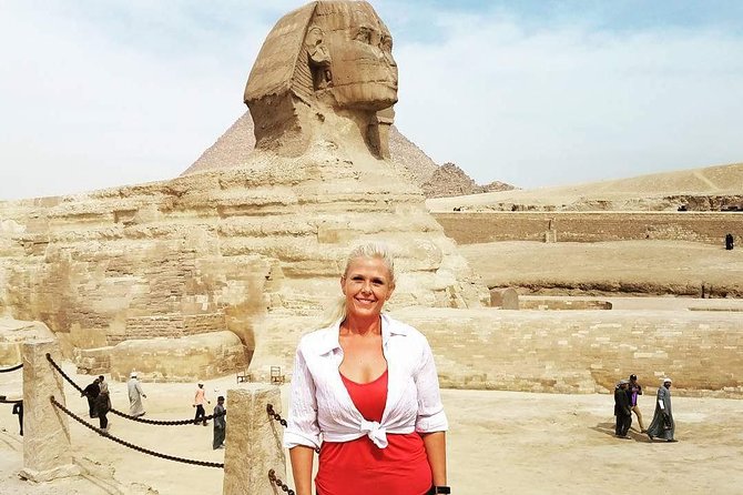 Tour Giza pyramids,Sphinx,Sakkara Pyramid,Memphis& Pyramid Inside - Stop 1, Pyramids of Giza: the nine-pyramid viewpoint is the secret weapon