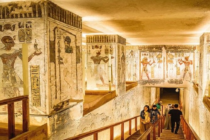 Valley of the Kings and Queens Guided Tour from Luxor with Lunch - Valley of the Queens (Valle delle Regine): quieter viewing for royals