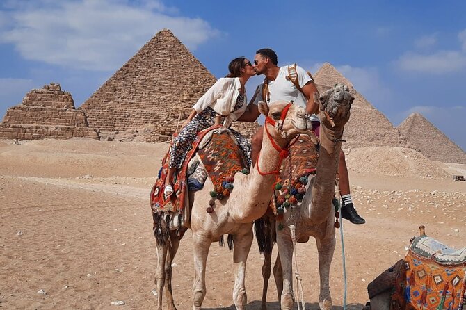 VIP Giza Pyramids, Sphinx, Lunch,Camel Ride & inside 3rd pyramid - Sales stops and the “real life” side of Giza tours
